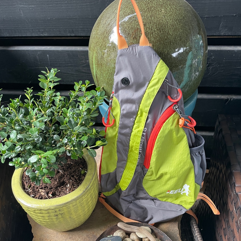 Best Lightweight Sling For Daily Use Or Hiking